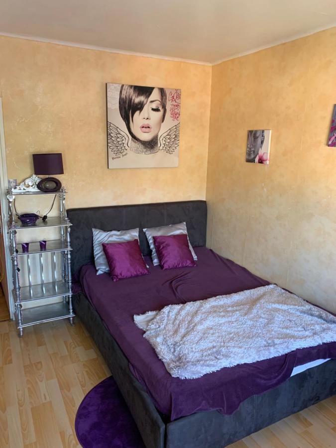 Chez Christine Apartment Rodez Exterior photo